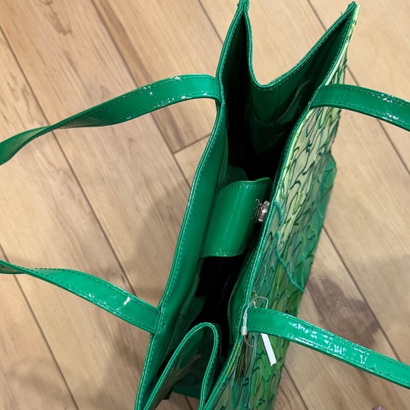 Liz Claiborne Emerald Green Shamrock Patchwork Tote Bag - Picture 8 of 11